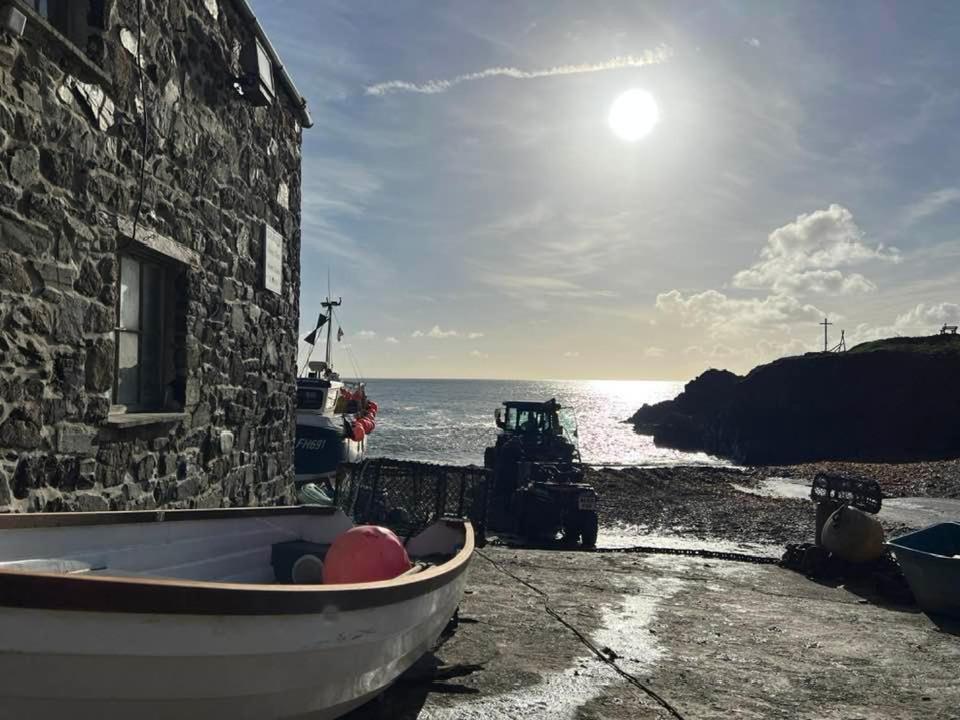 Cadgwith Cove Inn ภายนอก รูปภาพ