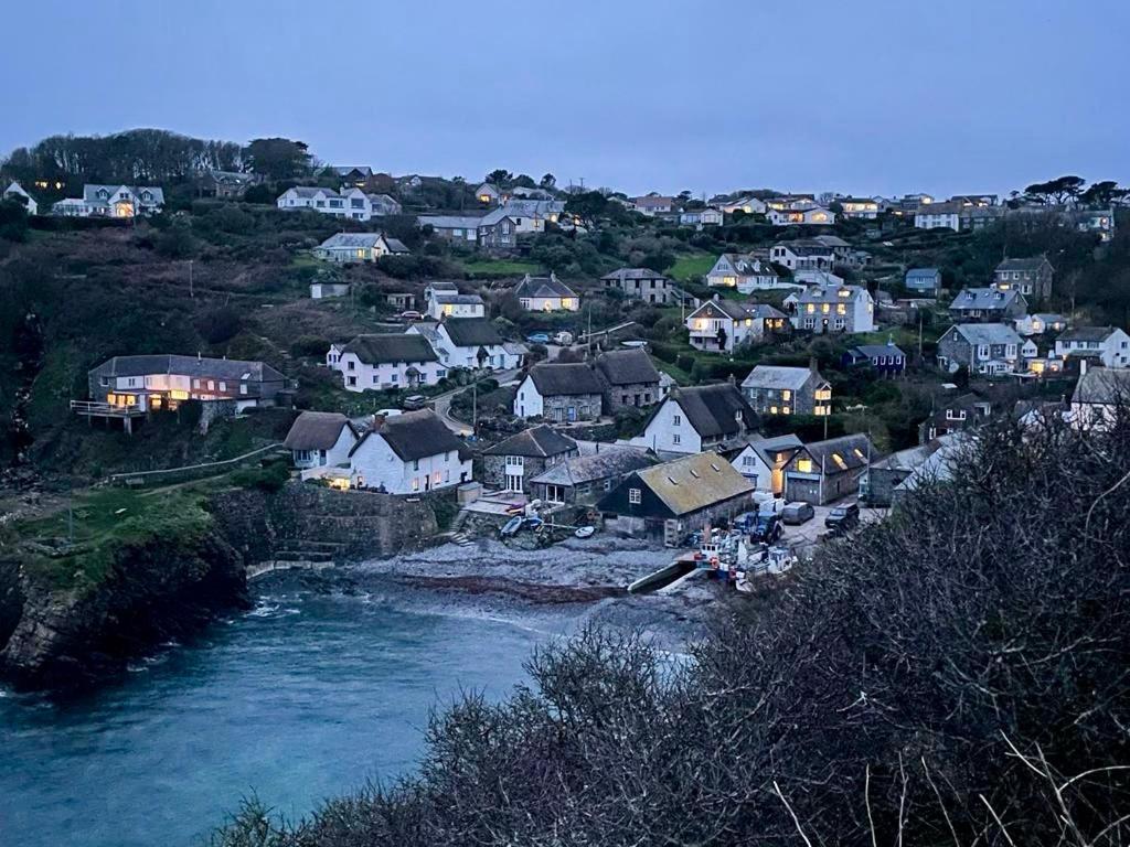Cadgwith Cove Inn ภายนอก รูปภาพ